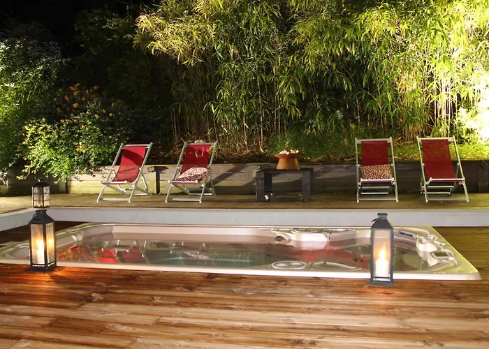 Maison Lili Paradis Hébergement de vacances *